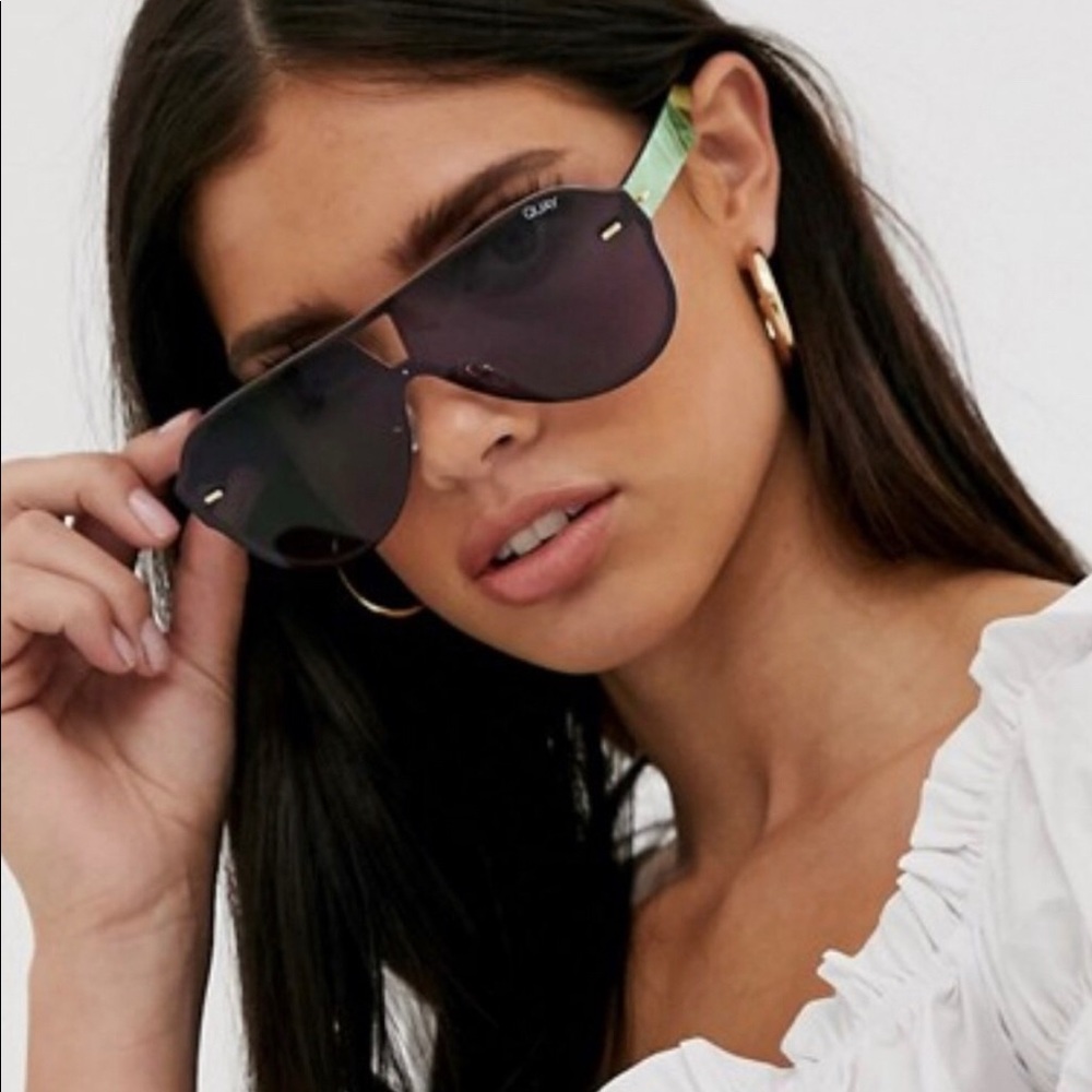 🌸QUAY AUSTRALIA🌸 Stay Afloat Aviator Sunglasses